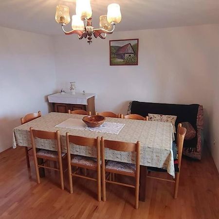 Vikend Hisa Vrhe Βίλα Senovo Εξωτερικό φωτογραφία