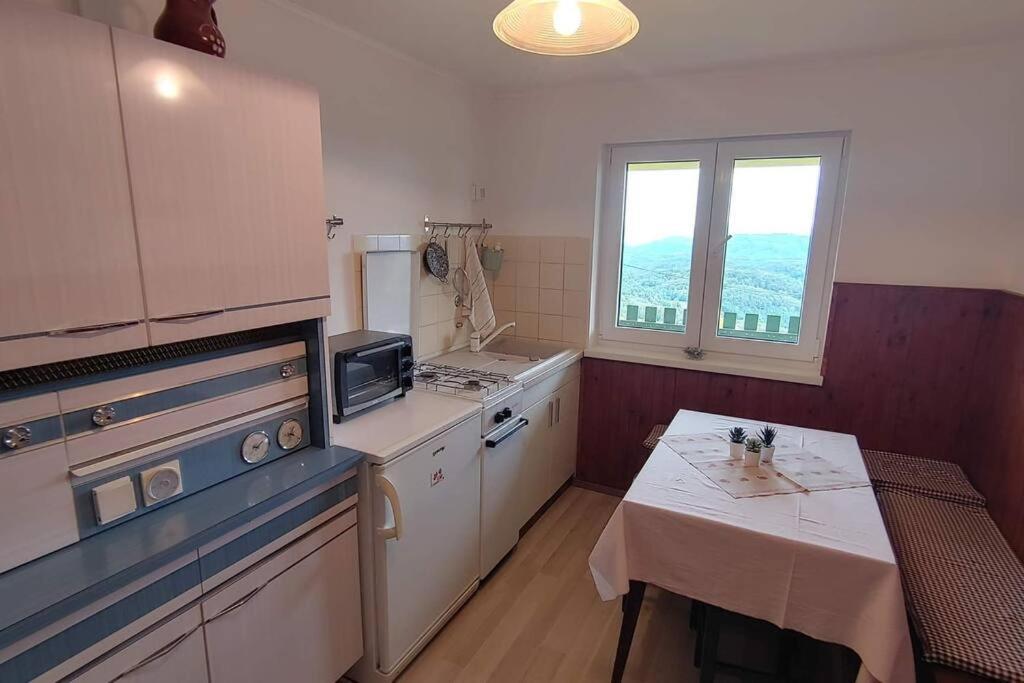 Vikend Hisa Vrhe Βίλα Senovo Εξωτερικό φωτογραφία